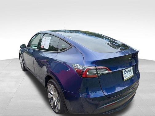 Deep Blue Metallic 2022 Tesla Model Y Long Range Dual Motor All-Wheel Drive