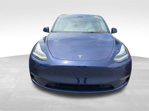 Deep Blue Metallic 2022 Tesla Model Y Long Range Dual Motor All-Wheel Drive