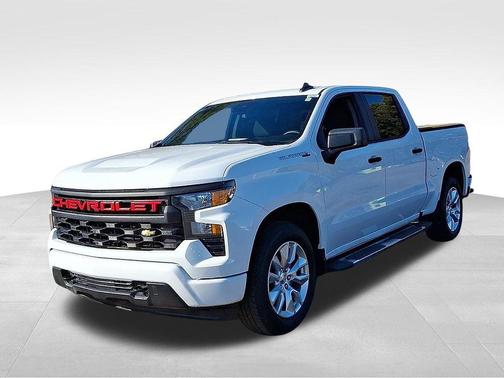 Summit White 2024 Chevrolet Silverado 1500 Custom