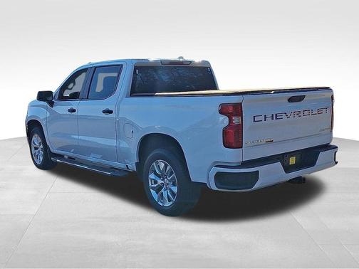 Summit White 2024 Chevrolet Silverado 1500 Custom