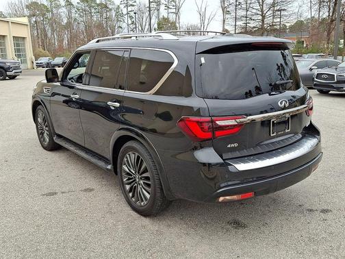 2024 INFINITI QX80 SENSORY AWD