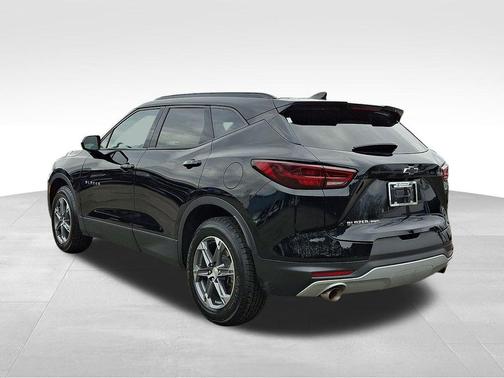 Black 2023 Chevrolet Blazer 2LT