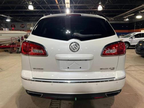 White 2017 Buick Enclave Premium