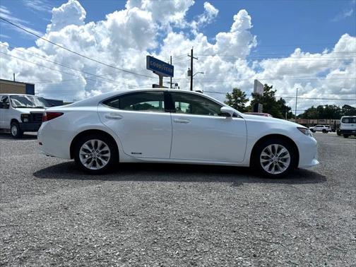 2014 Lexus ES 300h Base