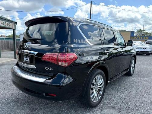 2017 INFINITI QX80 Base
