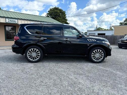 2017 INFINITI QX80 Base