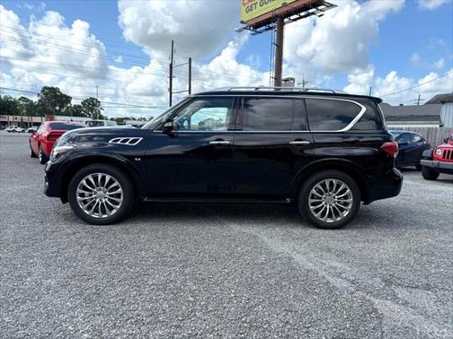 2017 INFINITI QX80 Base