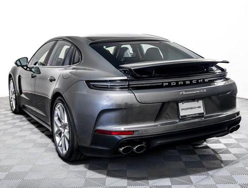 AVENTURINE GREE 2025 Porsche Panamera 4S
