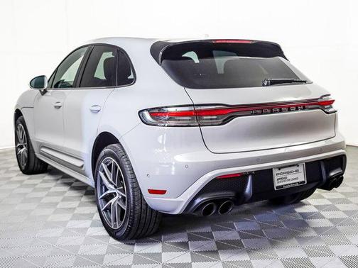 2025 Porsche Macan S