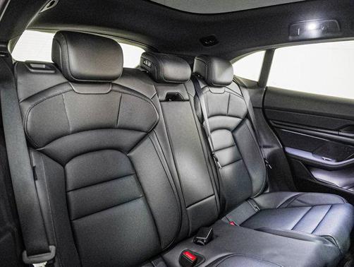 2024 Porsche Taycan Cross Turismo 4S
