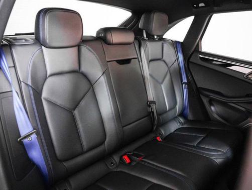 2025 Porsche Macan T