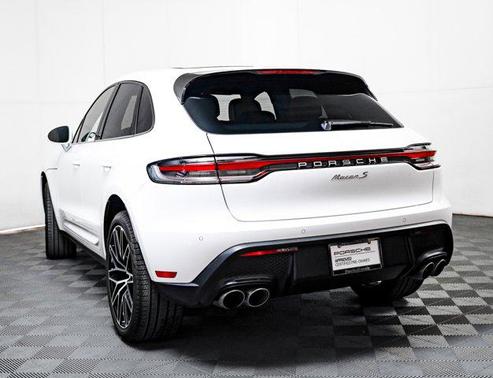 2025 Porsche Macan S