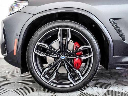 2024 BMW X3 M40i