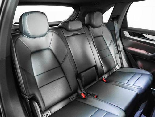 VANADIUM GREY 2026 Porsche Cayenne Cayenne