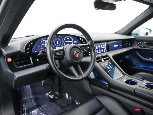 2024 Porsche Taycan 4