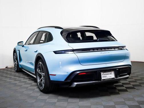 2024 Porsche Taycan 4