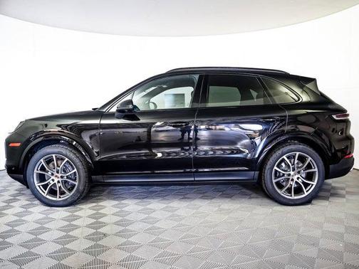 2026 Porsche Cayenne AWD