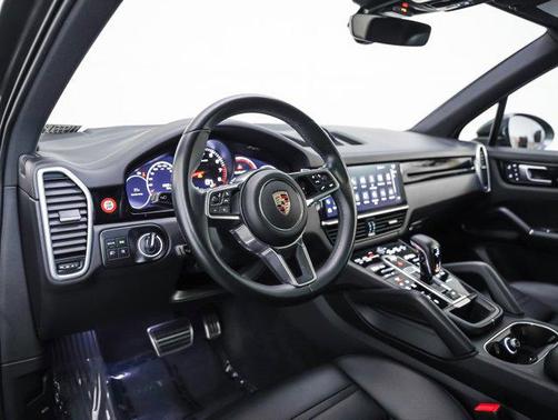 2023 Porsche Cayenne S