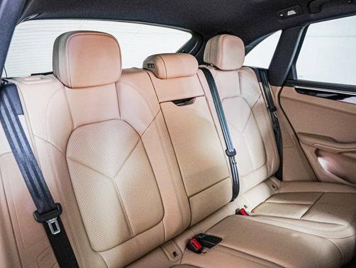 2025 Porsche Macan T