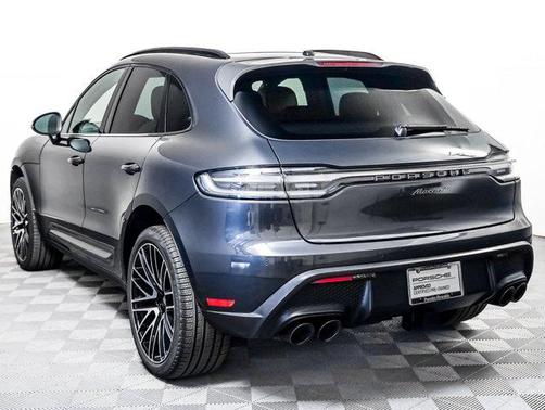 2025 Porsche Macan T