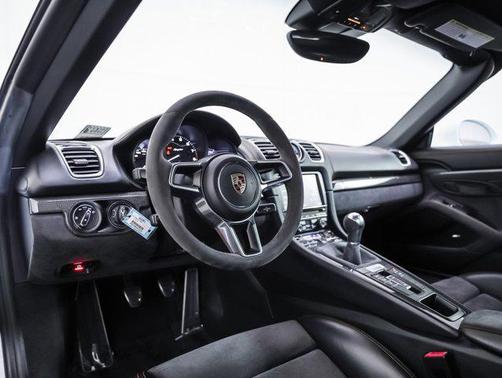 Guards Red 2016 Porsche Boxster Spyder