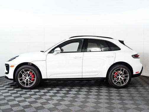 2025 Porsche Macan S
