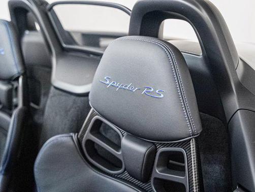 2025 Porsche 718 Spyder RS
