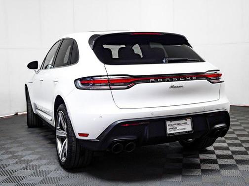 2024 Porsche Macan AWD