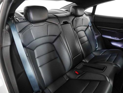 2022 Porsche Taycan RWD