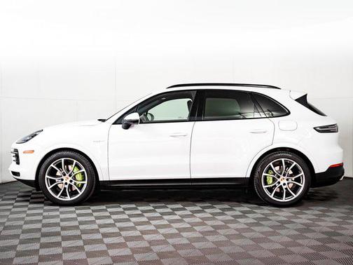 2021 Porsche Cayenne E-Hybrid S