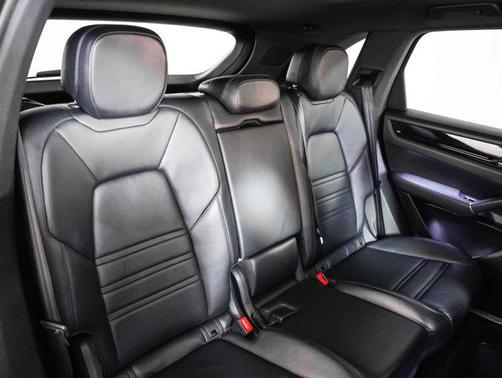 2021 Porsche Cayenne E-Hybrid S