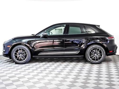 2025 Porsche Macan T