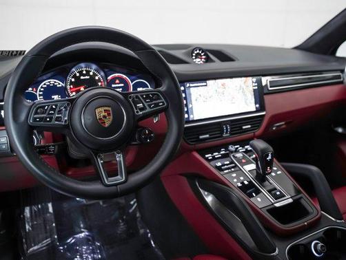 2023 Porsche Cayenne Turbo