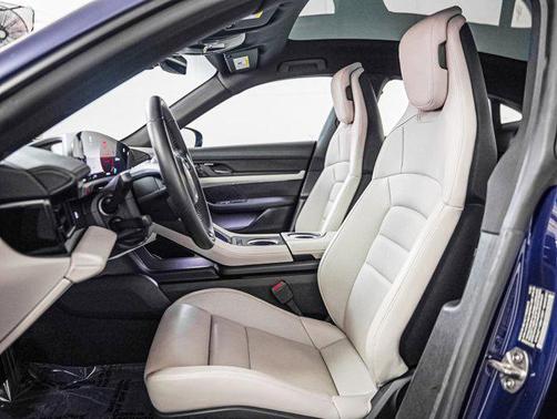 2024 Porsche Taycan RWD