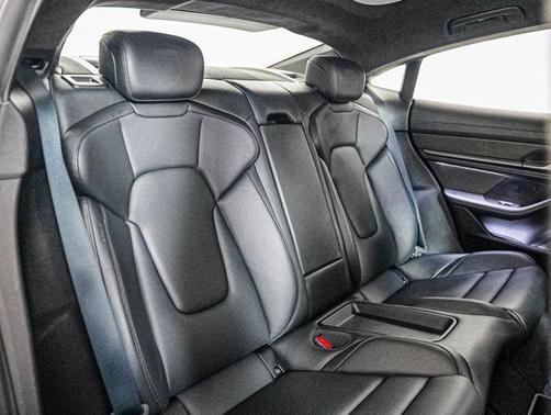 2021 Porsche Taycan Turbo S