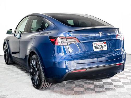 2022 Tesla Model Y Performance Dual Motor All-Wheel Drive