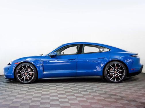 2024 Porsche Taycan RWD
