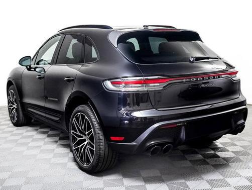 2023 Porsche Macan T