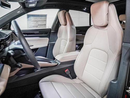 2025 Porsche Macan 4S