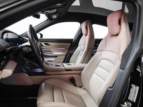 2024 Porsche Taycan RWD