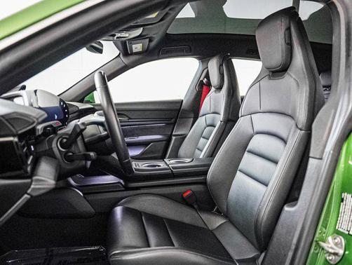 2022 Porsche Taycan 4S