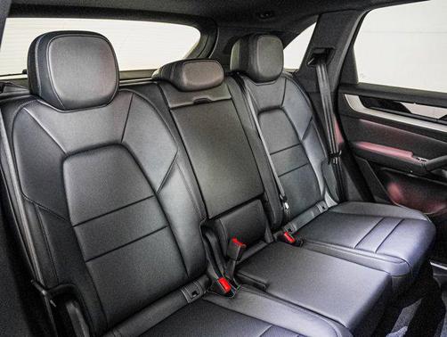 2025 Porsche Cayenne Cayenne
