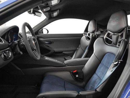 2024 Porsche 718 Cayman GT4 RS