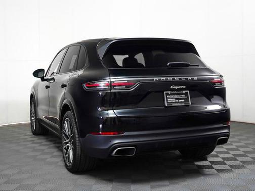 2022 Porsche Cayenne E-Hybrid S