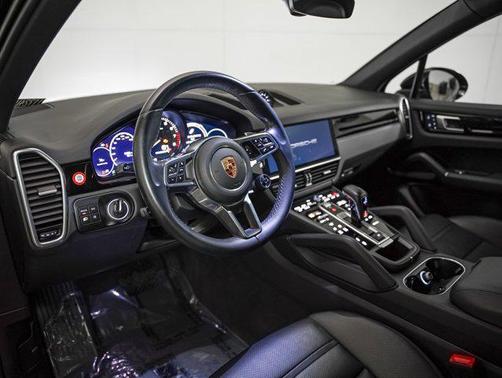 2022 Porsche Cayenne Cayenne E-Hybrid