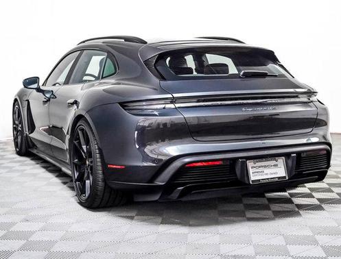 2022 Porsche Taycan GTS