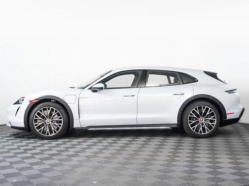 2024 Porsche Taycan 4S