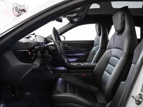 2024 Porsche Taycan 4S