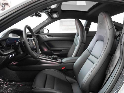 2026 Porsche 911 Carrera 4S