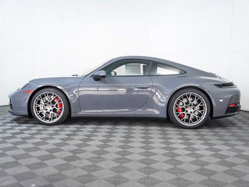 2026 Porsche 911 Carrera 4S